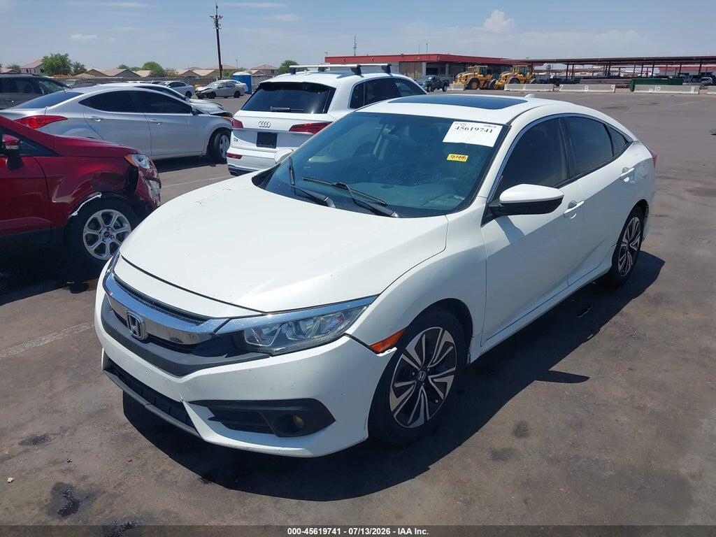 JHMFC1F37JX038776 2018 HONDA CIVIC photo no. 2