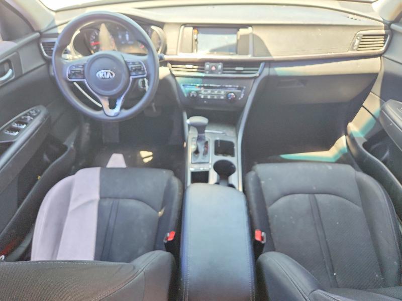 2017 KIA OPTIMA LX — Фото 8 из 12