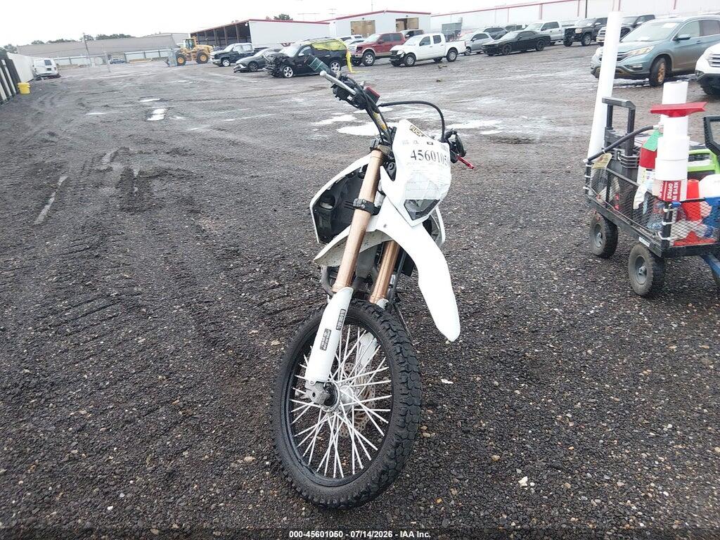 MLHMD4412K5200932 2019 HONDA CRF250 photo no. 5