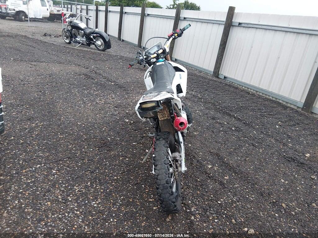 MLHMD4412K5200932 2019 HONDA CRF250 photo no. 6
