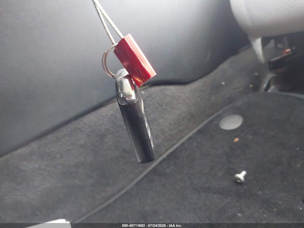 19XZE4F90KE027103 2019 HONDA INSIGHT photo no. 11