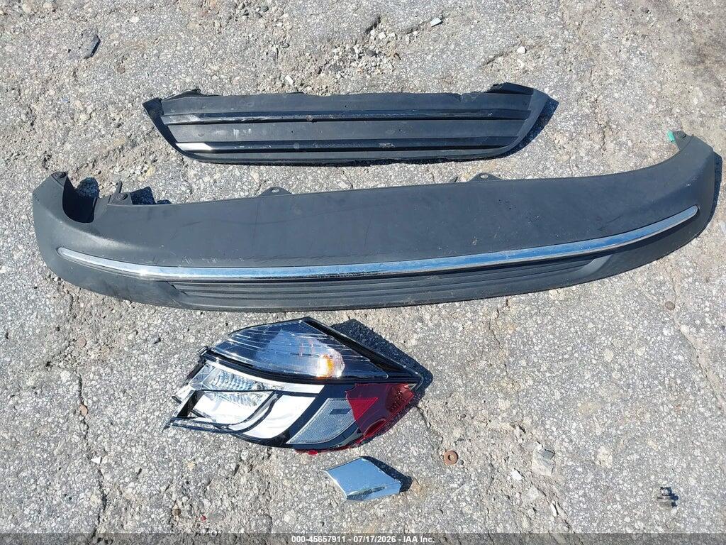 19XZE4F99KE023339 2019 HONDA INSIGHT photo no. 12