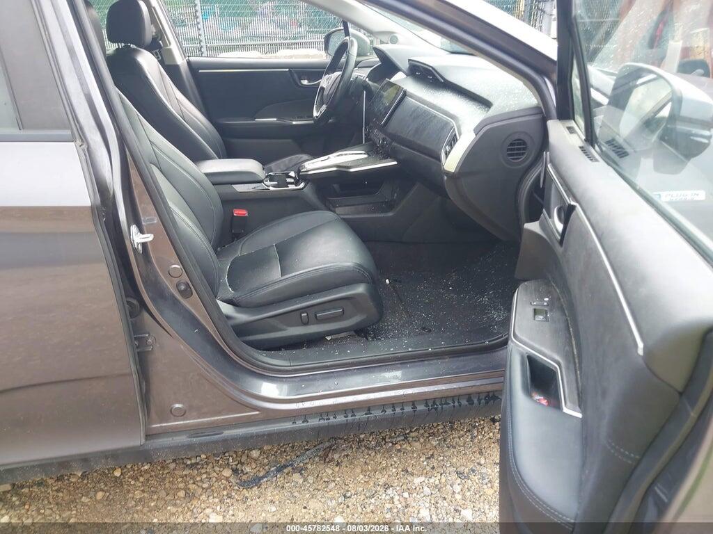 JHMZC5F38JC019228 2018 HONDA CLARITY PLUG-IN HYBRID photo no. 5