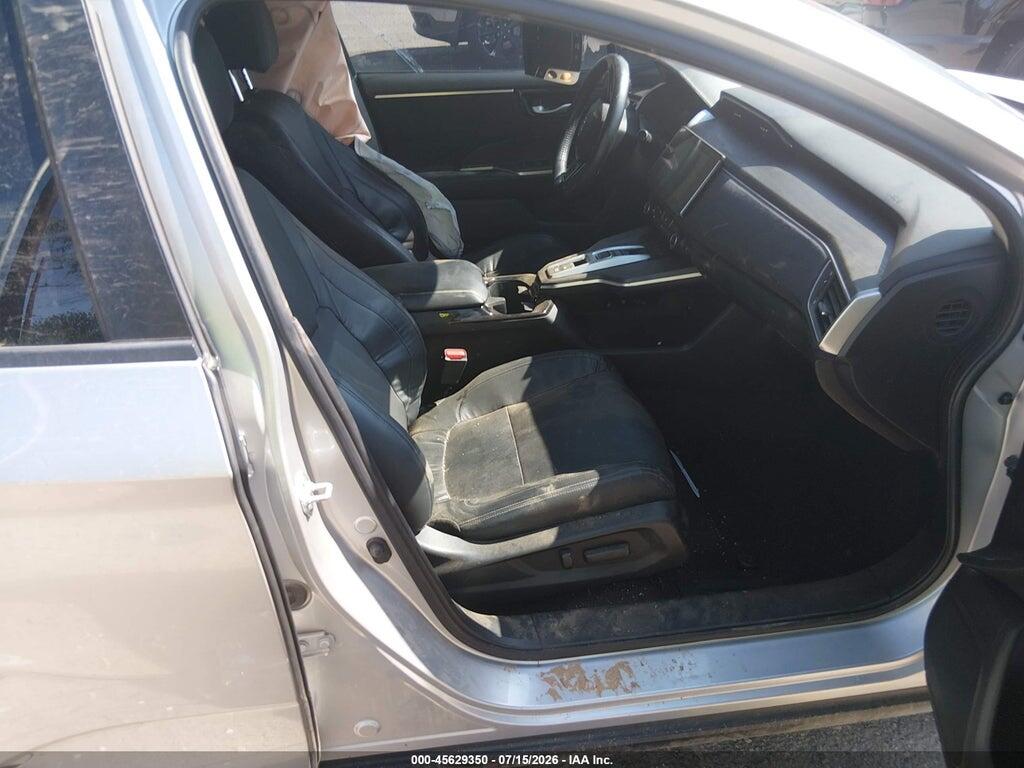 JHMZC5F38JC005507 2018 HONDA CLARITY PLUG-IN HYBRID photo no. 5