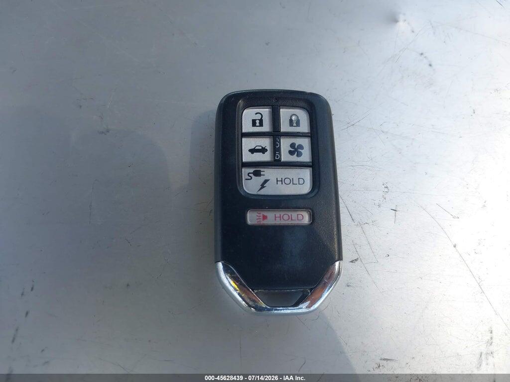 JHMZC5F38JC008729 2018 HONDA CLARITY PLUG-IN HYBRID photo no. 11
