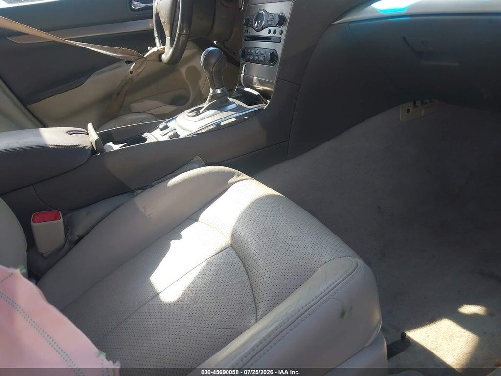 JN1CV6AR8FM524628 2015 INFINITI Q40 photo no. 5