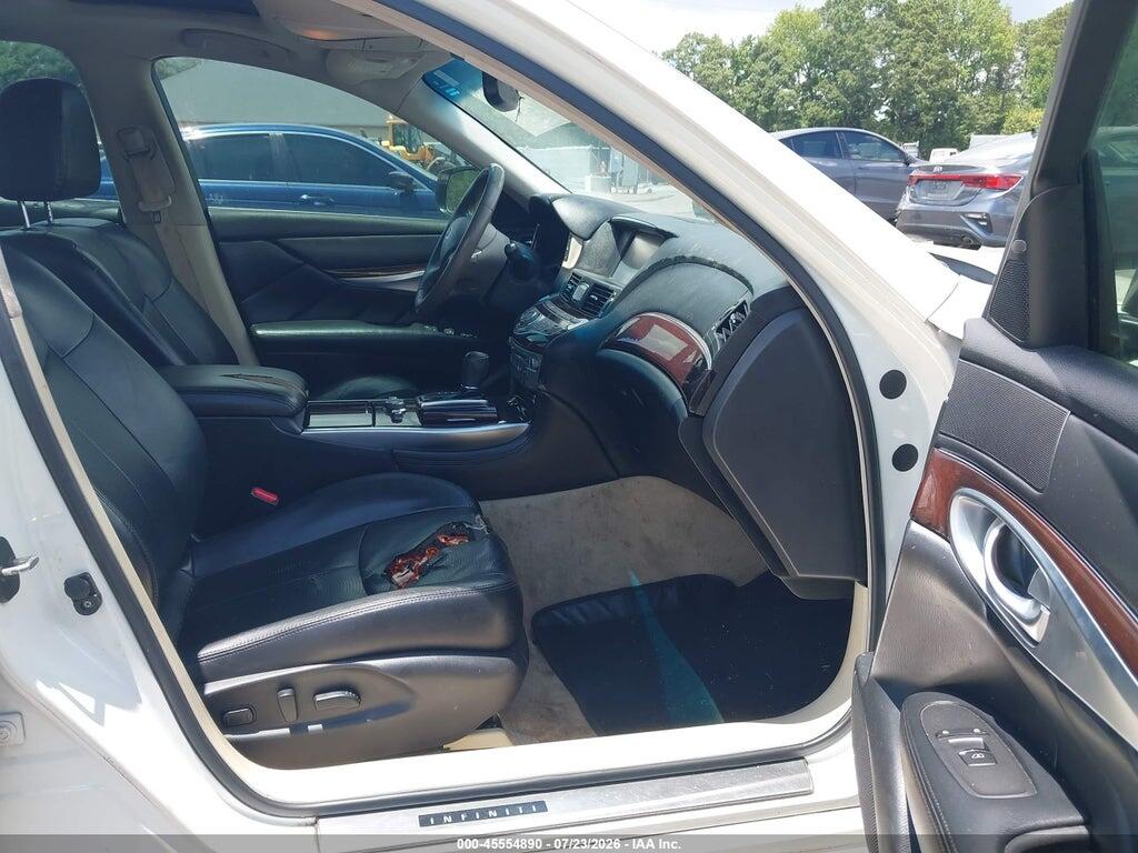JN1BY1AP1FM541209 2015 INFINITI Q70 photo no. 5