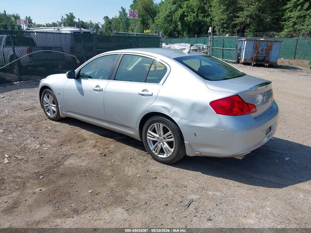 JN1CV6AP5FM502231 2015 INFINITI Q40 photo no. 3