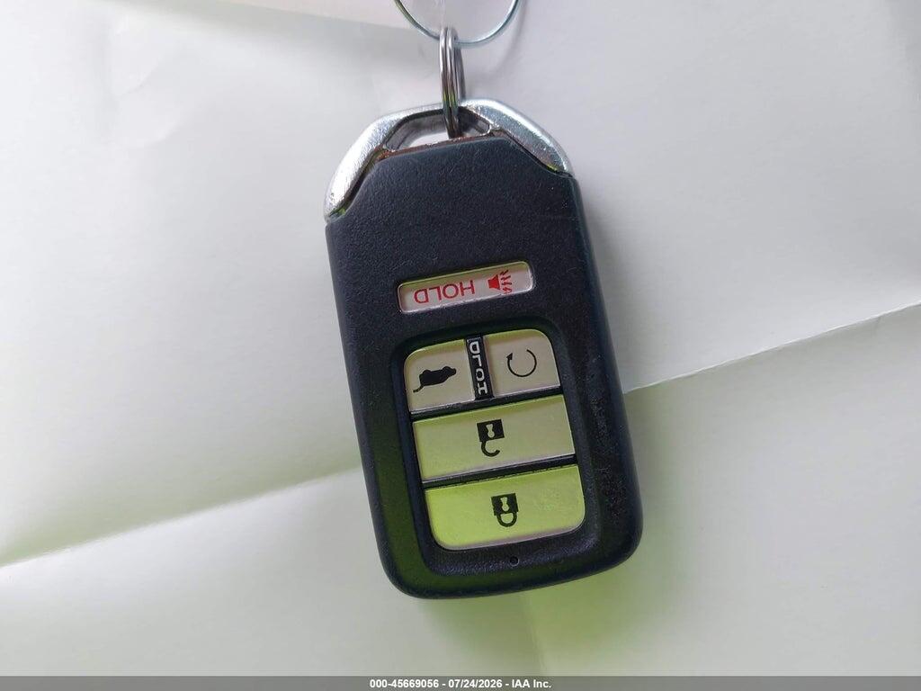 7FARW2H80JE004441 2018 HONDA CR-V photo no. 11