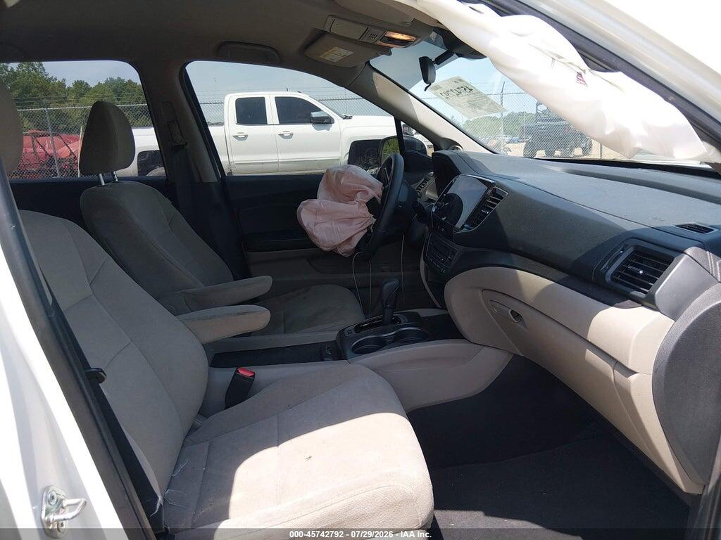 5FNYF6H3XKB016018 2019 HONDA PILOT photo no. 5