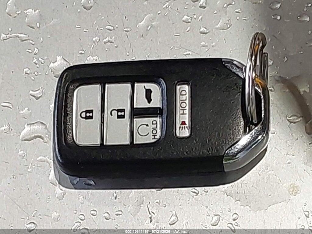 7FARW2H55JE009995 2018 HONDA CR-V photo no. 11