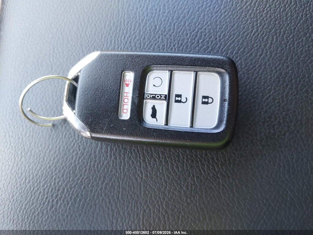 7FARW2H84JE002840 2018 HONDA CR-V photo no. 11