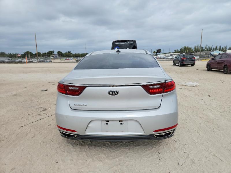 2017 KIA CADENZA PREMIUM — Фото 6 из 12