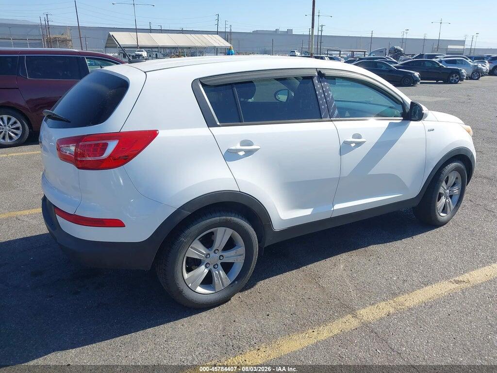 KNDPBCA22D7449557 2013 KIA SPORTAGE photo no. 4