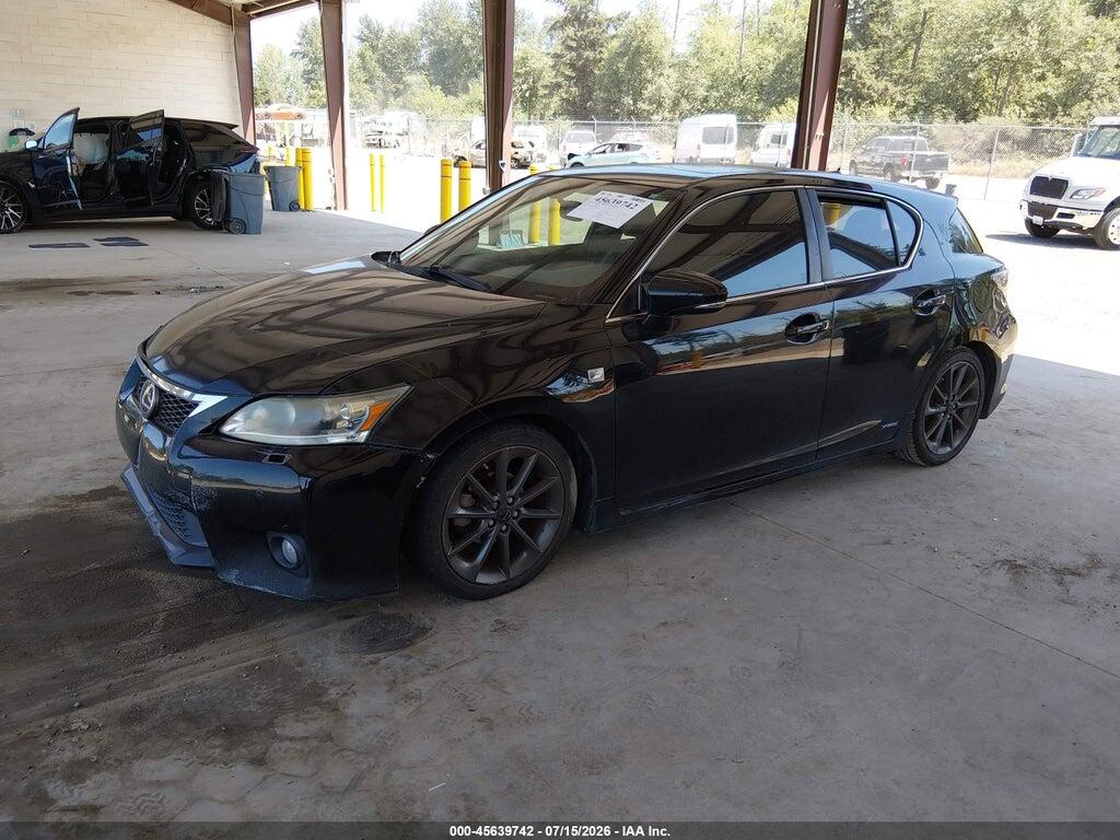 JTHKD5BH6D2134386 2013 LEXUS CT 200H photo no. 2