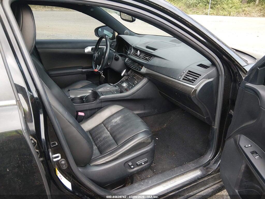JTHKD5BH6D2134386 2013 LEXUS CT 200H photo no. 5
