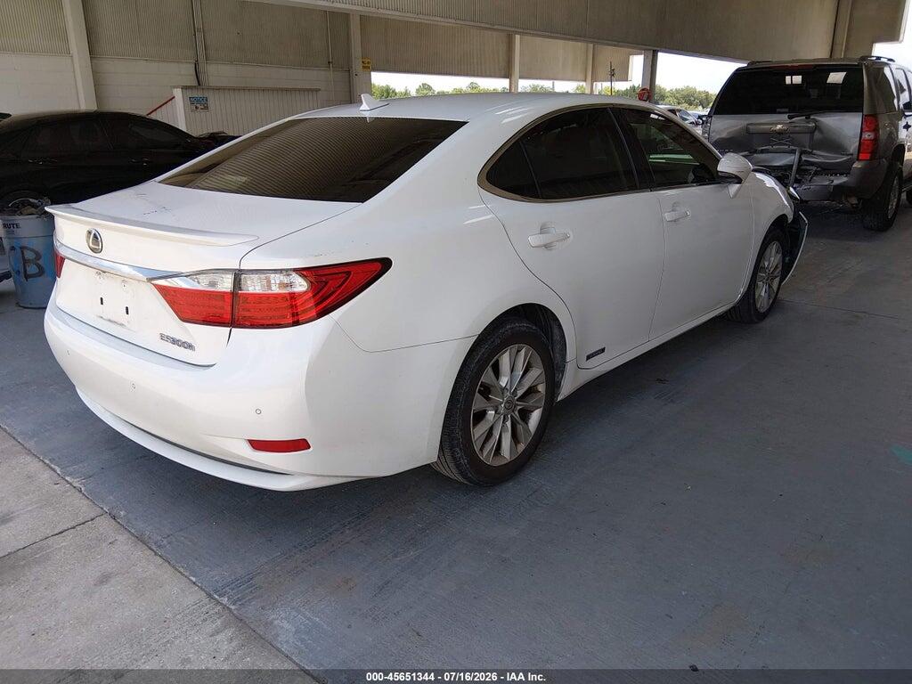 JTHBW1GG0D2010732 2013 LEXUS ES 300H photo no. 4