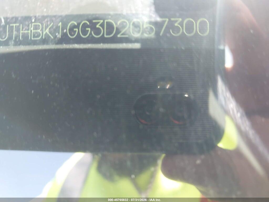 JTHBK1GG3D2057300 2013 LEXUS ES 350 photo no. 9