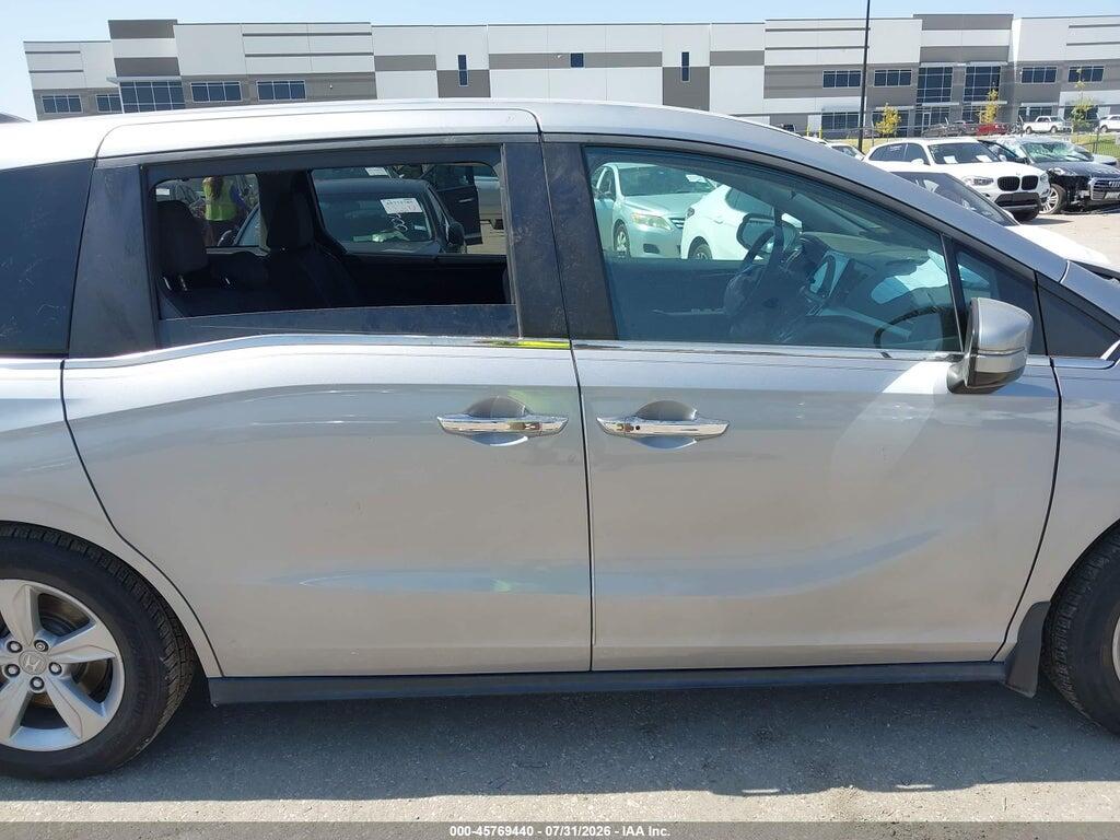 5FNRL6H52JB089834 2018 HONDA ODYSSEY photo no. 12