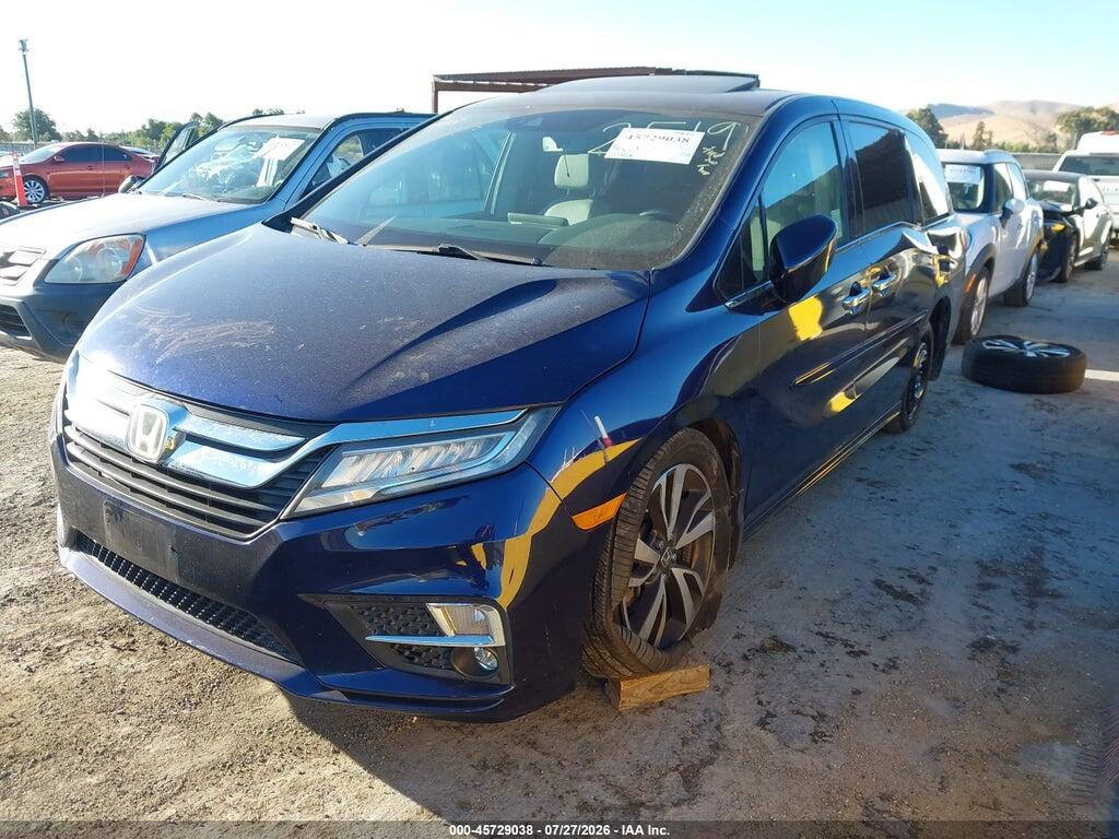 5FNRL6H96JB002519 2018 HONDA ODYSSEY photo no. 2