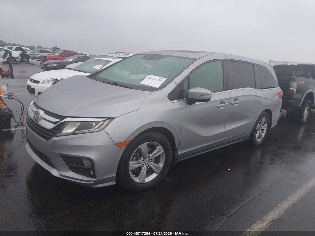 5FNRL6H75JB039009 2018 HONDA ODYSSEY photo no. 2