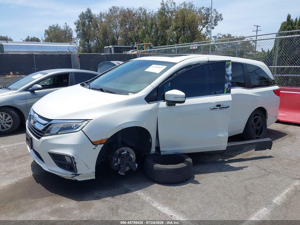 5FNRL6H72JB034253 2018 HONDA ODYSSEY photo no. 2