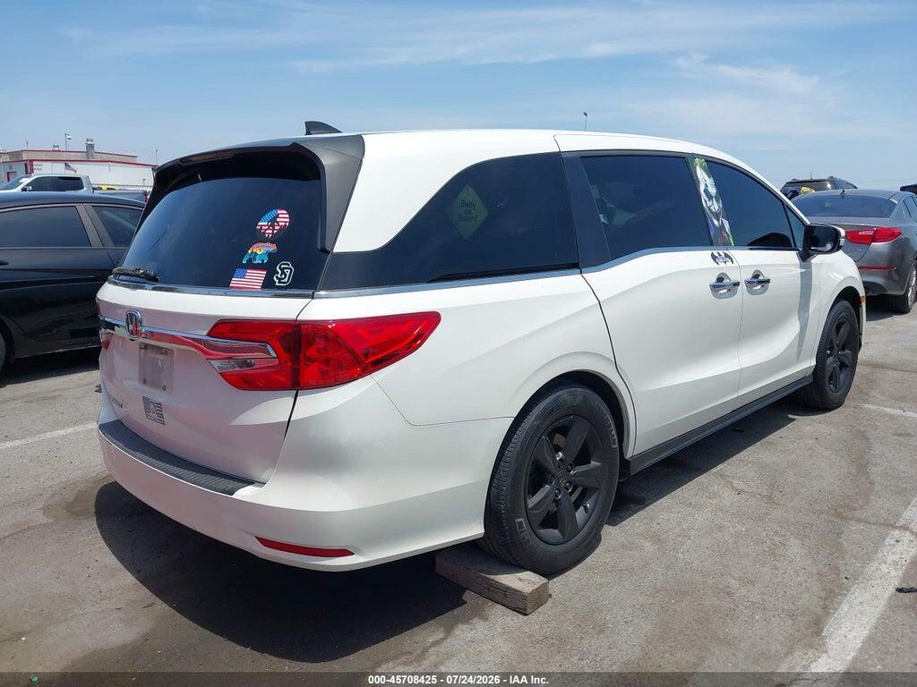 5FNRL6H72JB034253 2018 HONDA ODYSSEY photo no. 4