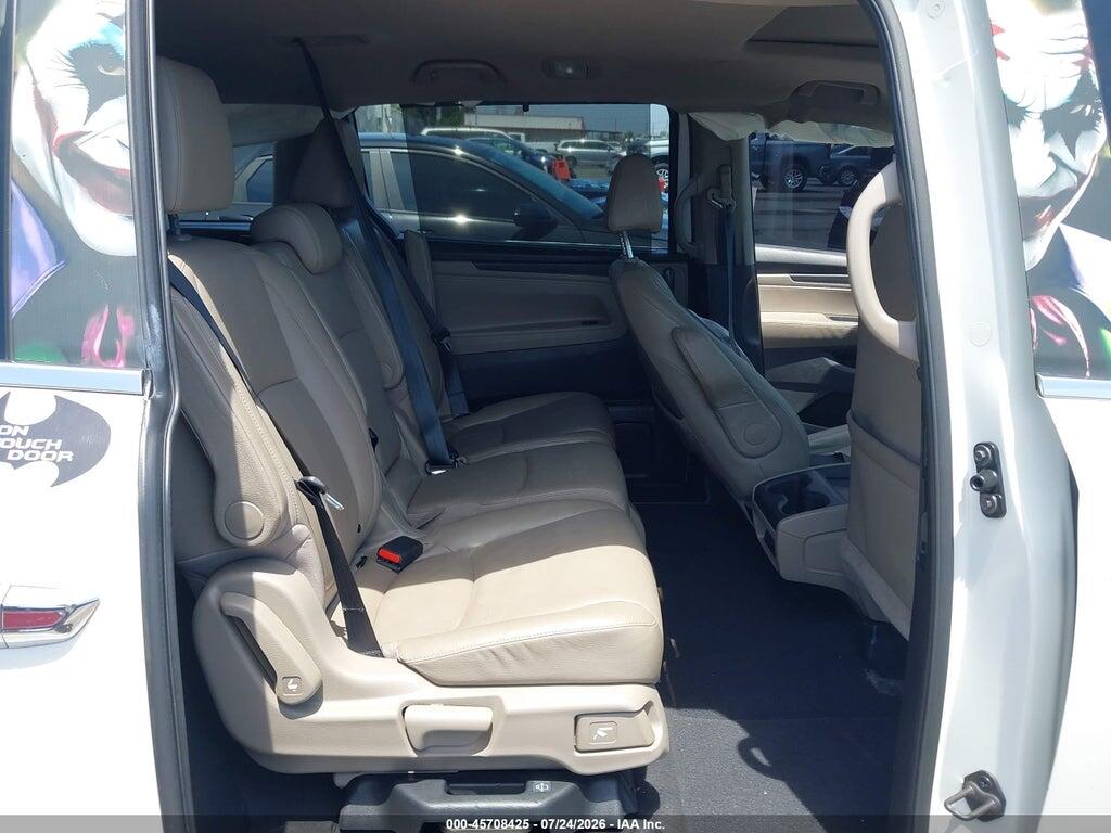 5FNRL6H72JB034253 2018 HONDA ODYSSEY photo no. 8