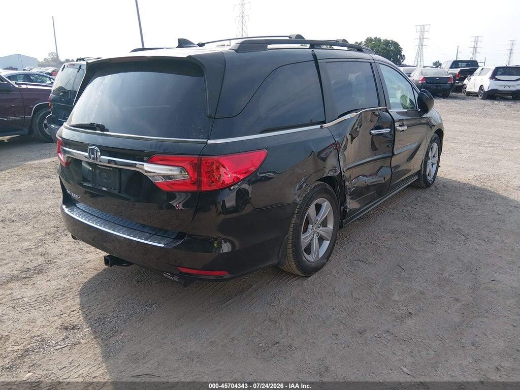 5FNRL6H70JB098002 2018 HONDA ODYSSEY photo no. 4