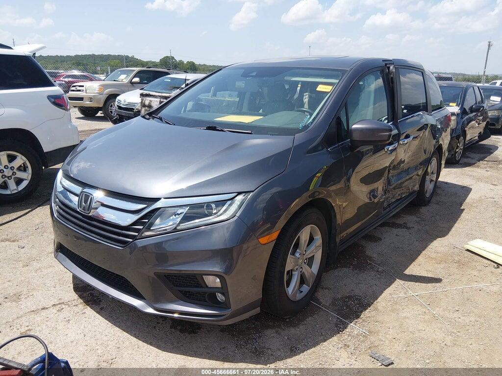 5FNRL6H79JB082039 2018 HONDA ODYSSEY photo no. 2