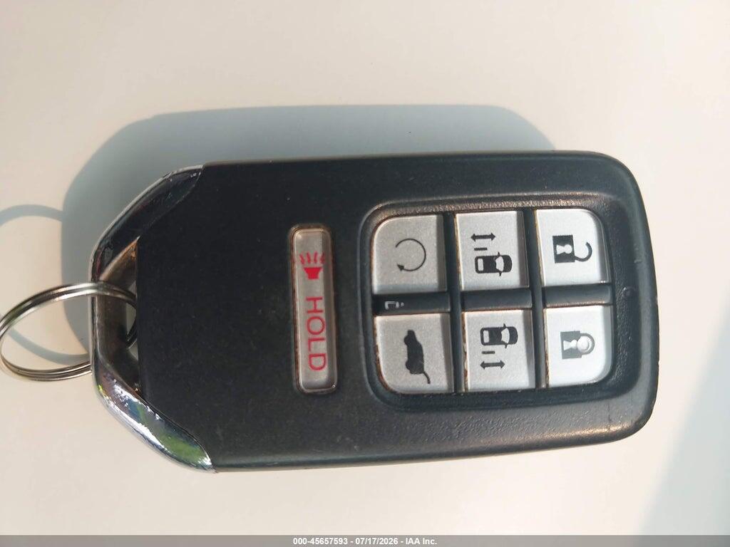 5FNRL6H70JB050645 2018 HONDA ODYSSEY photo no. 11