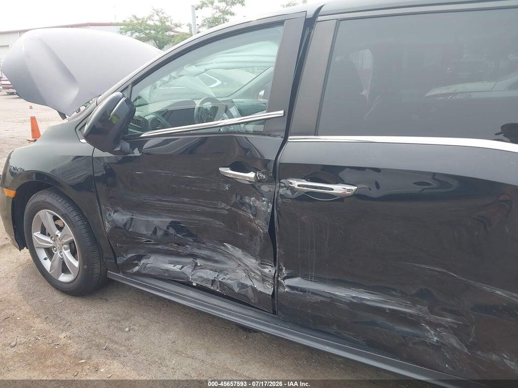 5FNRL6H70JB050645 2018 HONDA ODYSSEY photo no. 6