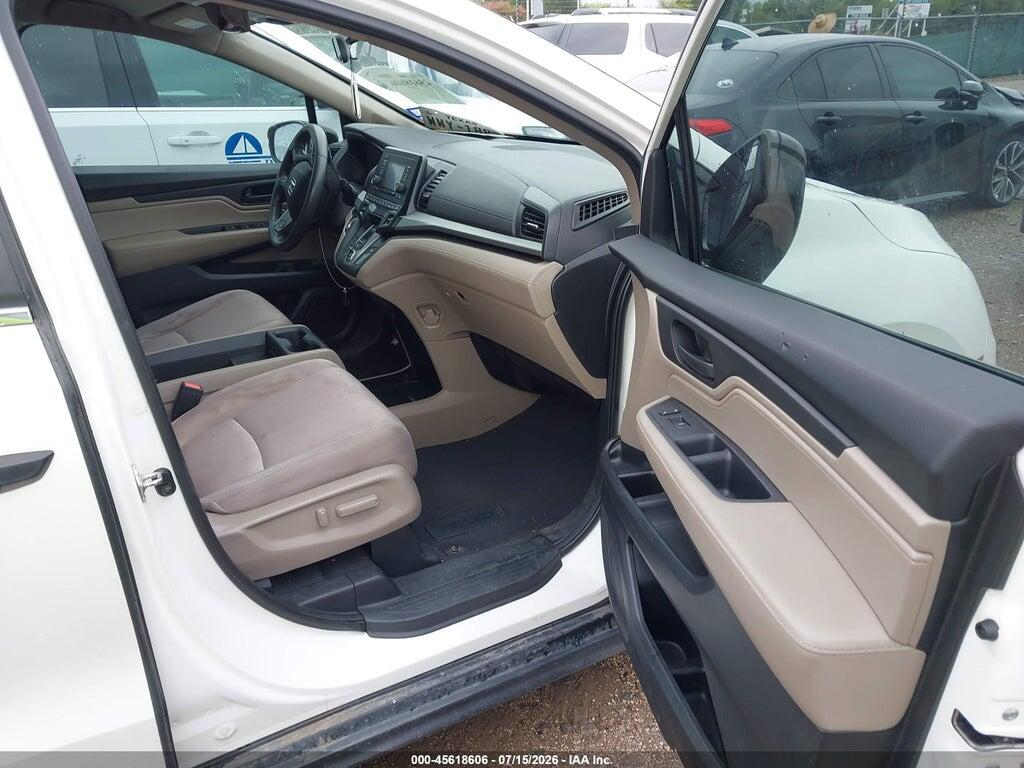 5FNRL6H24JB065704 2018 HONDA ODYSSEY photo no. 5