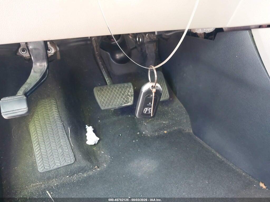 5FNYF6H52JB037462 2018 HONDA PILOT photo no. 11