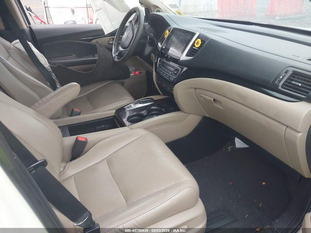 5FNYF6H09JB041173 2018 HONDA PILOT photo no. 5