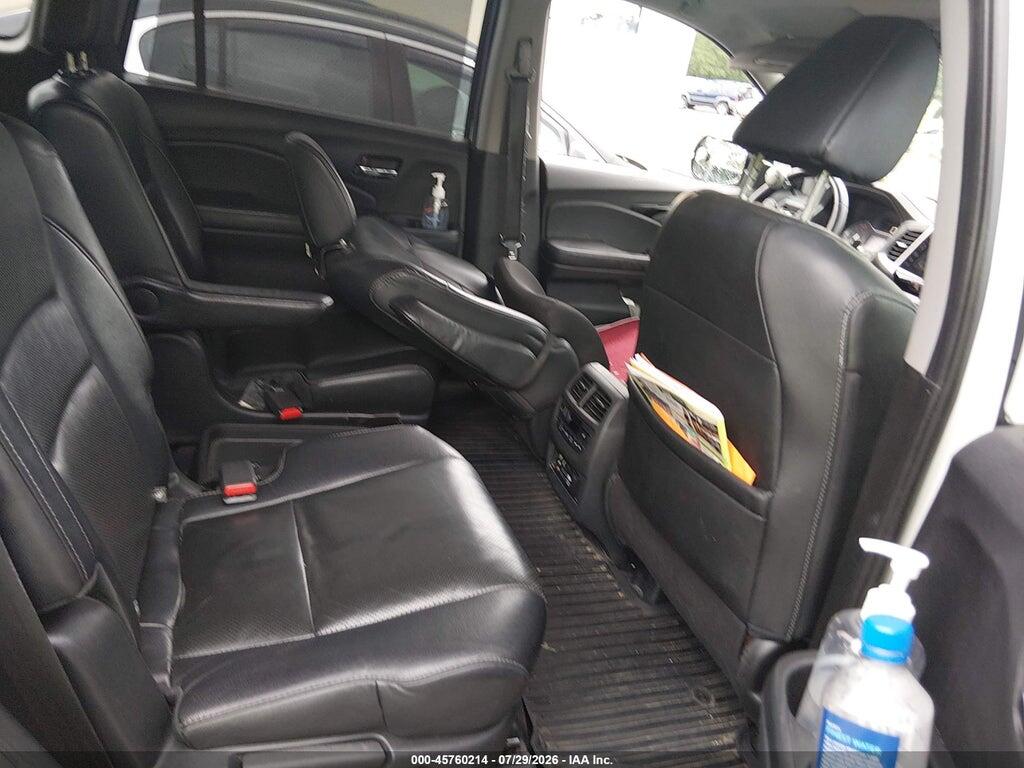 5FNYF6H02JB003008 2018 HONDA PILOT photo no. 8