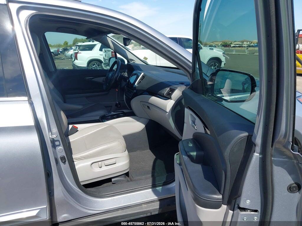 5FNYF6H04JB012776 2018 HONDA PILOT photo no. 5