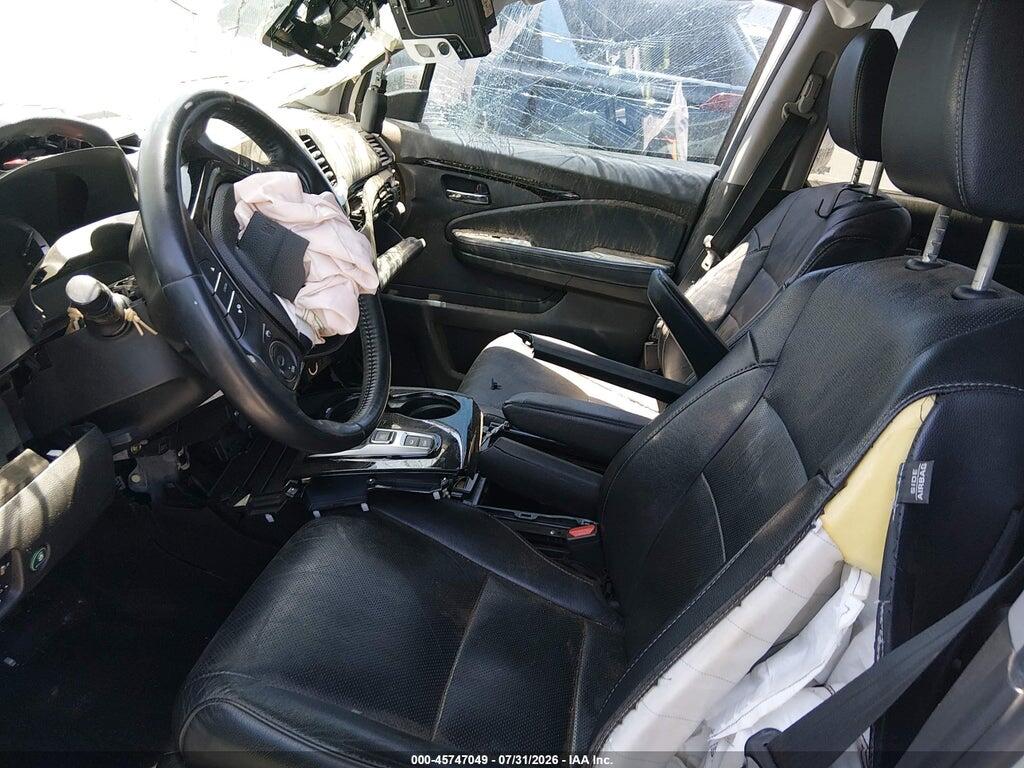 5FNYF6H06JB003027 2018 HONDA PILOT photo no. 5