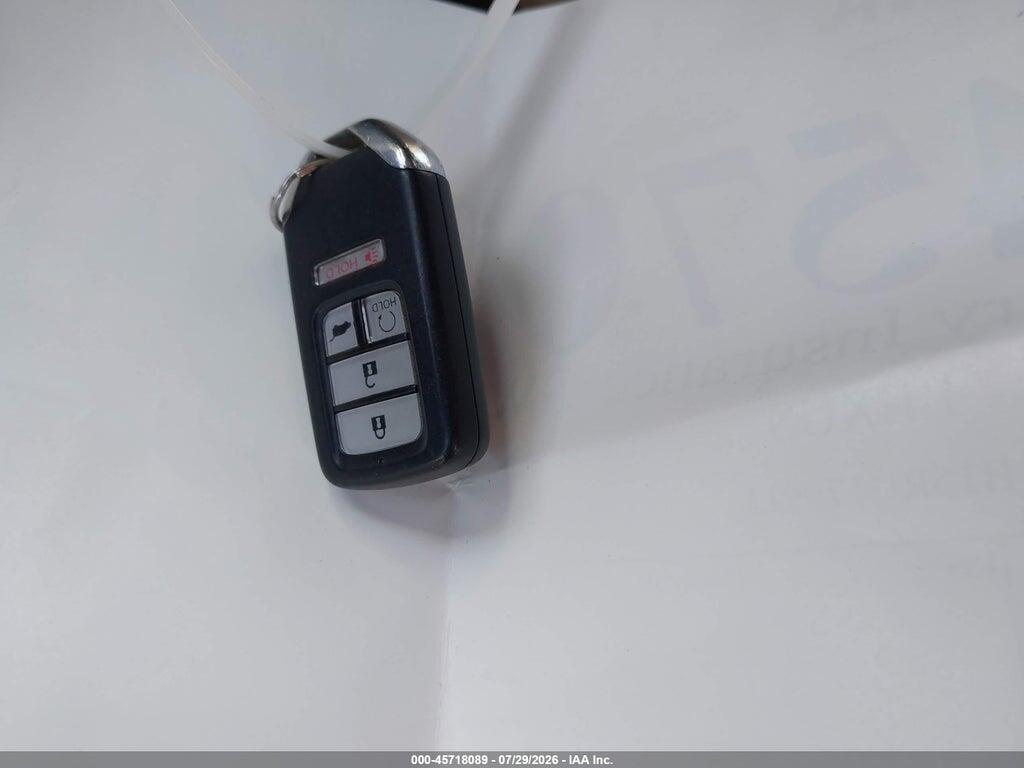 5FNYF5H37JB024876 2018 HONDA PILOT photo no. 11