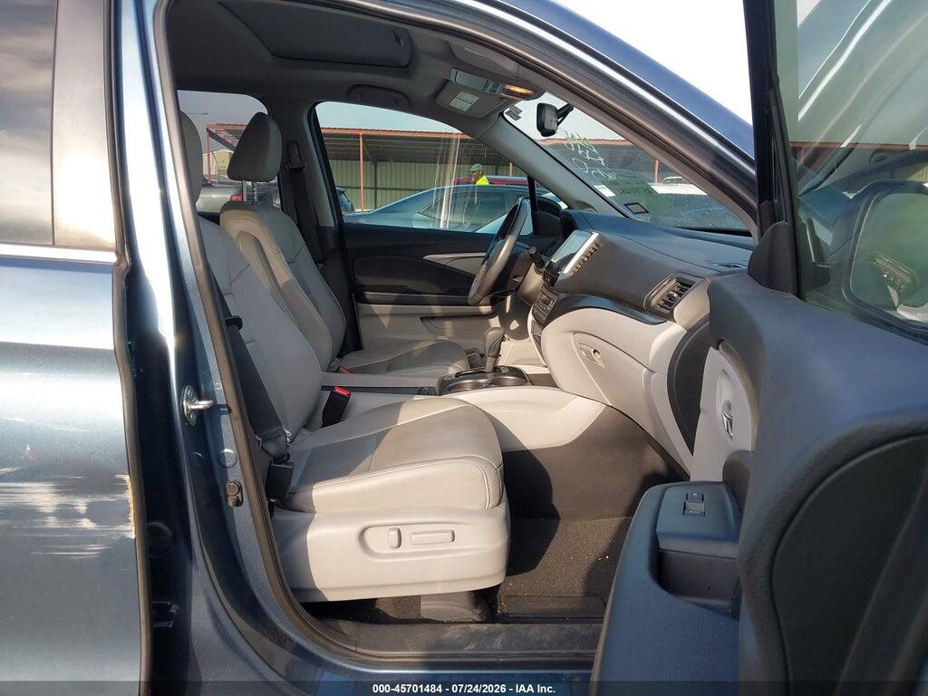 5FNYF5H54JB030300 2018 HONDA PILOT photo no. 5