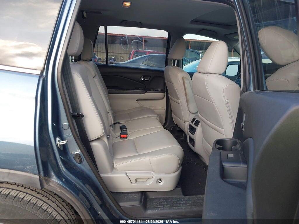 5FNYF5H54JB030300 2018 HONDA PILOT photo no. 8