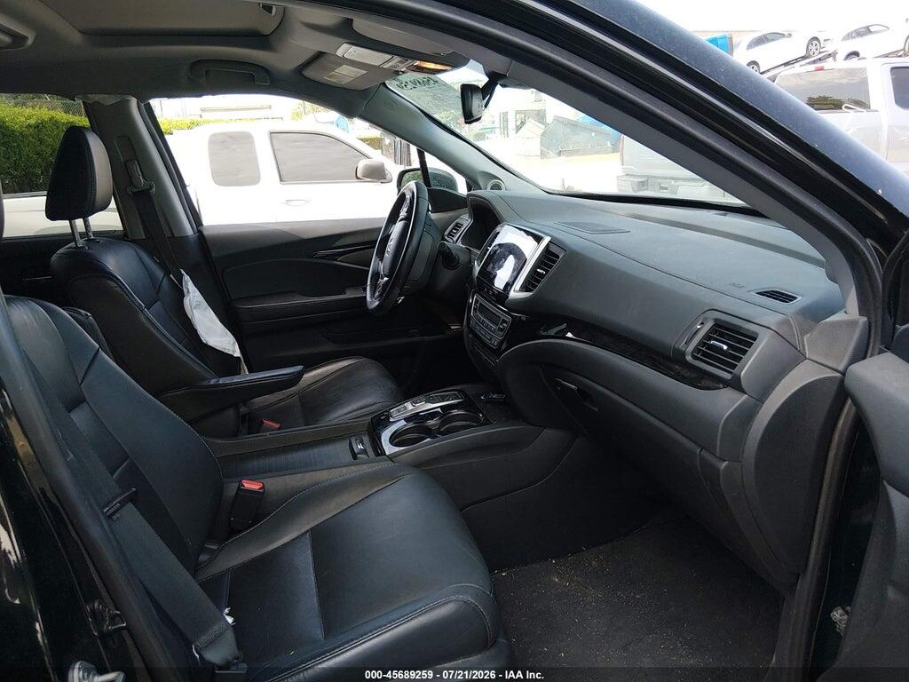 5FNYF6H93JB006417 2018 HONDA PILOT photo no. 5