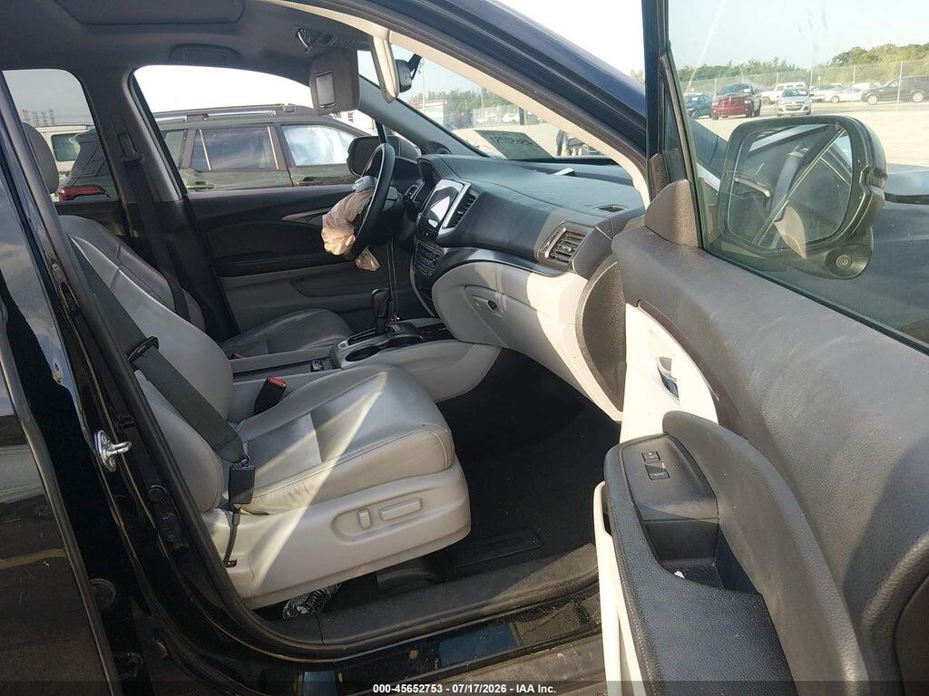 5FNYF5H56JB005141 2018 HONDA PILOT photo no. 5