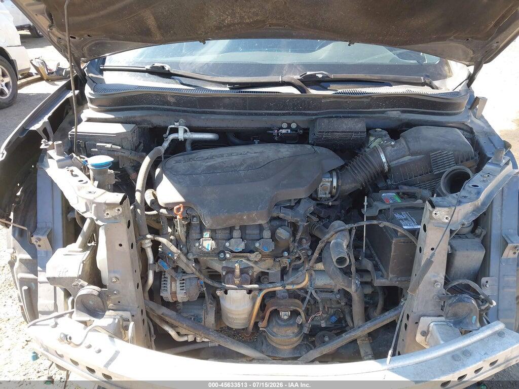 5FNYF6H57JB028241 2018 HONDA PILOT photo no. 10