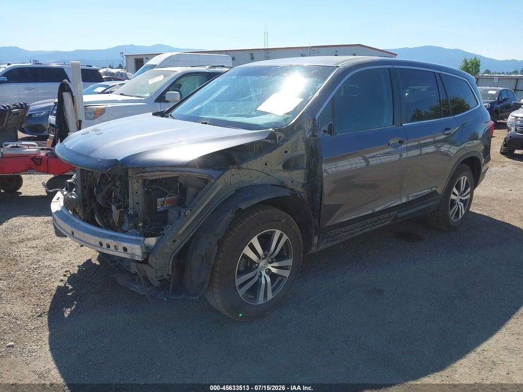 5FNYF6H57JB028241 2018 HONDA PILOT photo no. 2