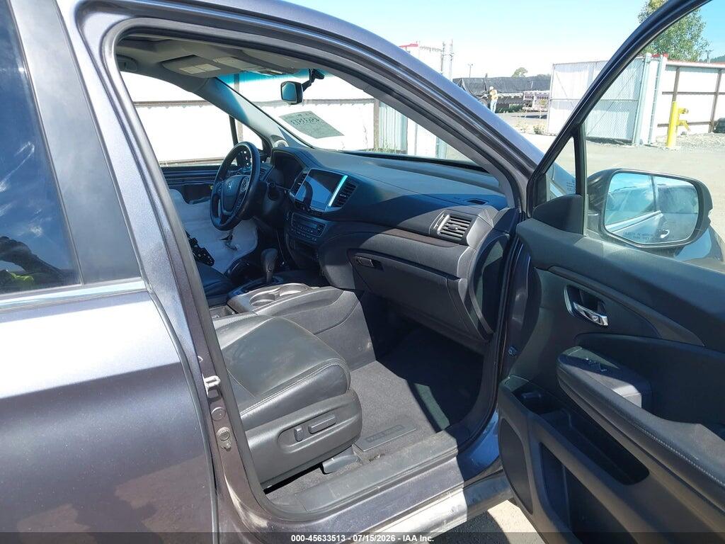 5FNYF6H57JB028241 2018 HONDA PILOT photo no. 5