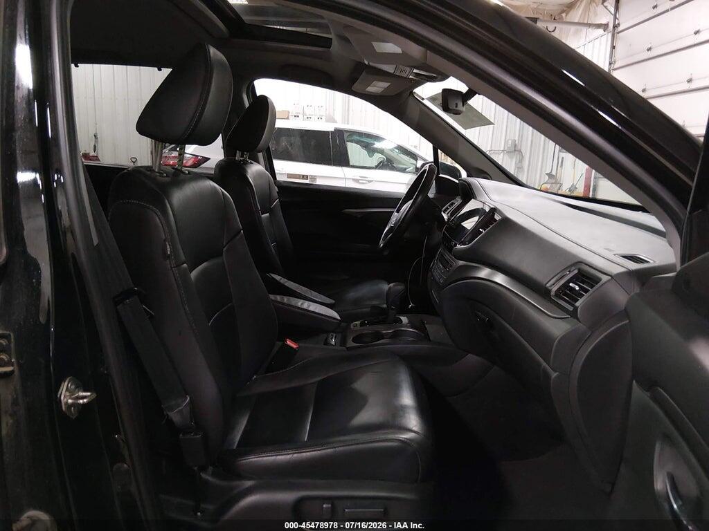 5FNYF6H55KB059876 2019 HONDA PILOT photo no. 5