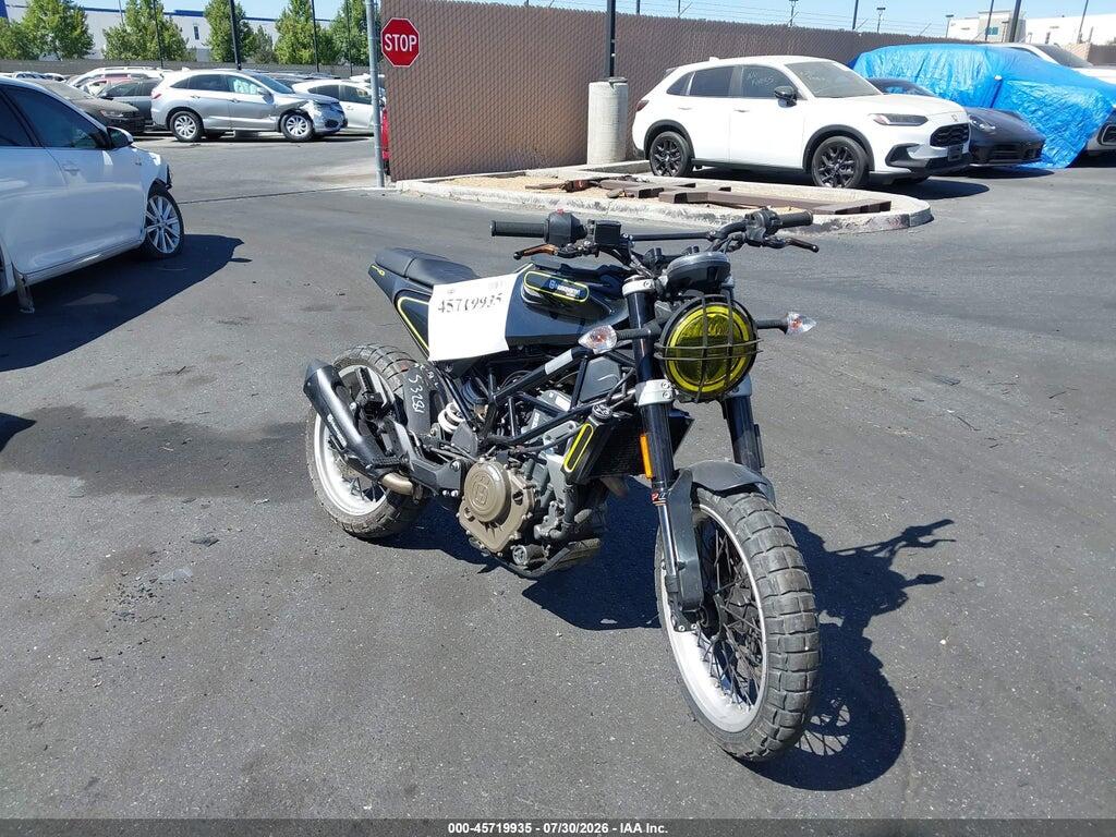 VBKUNJ406KM266197 2019 HUSQVARNA SVARTPILEN 401 photo no. 1