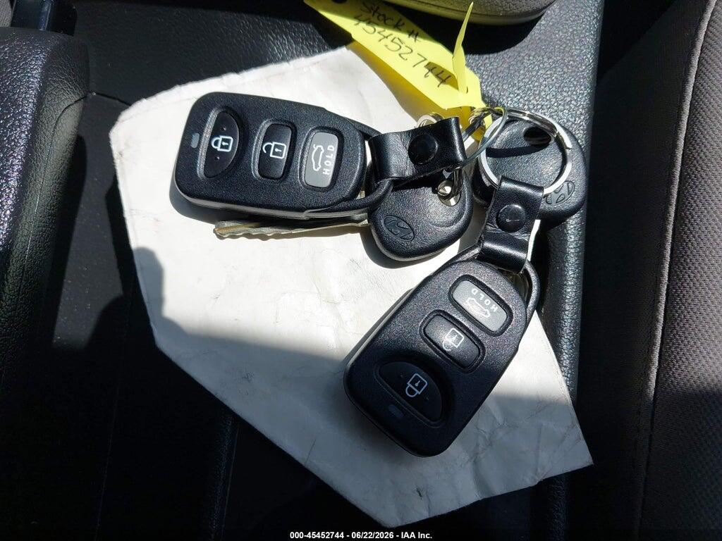 5NPD74LF2KH496817 2019 HYUNDAI ELANTRA photo no. 11
