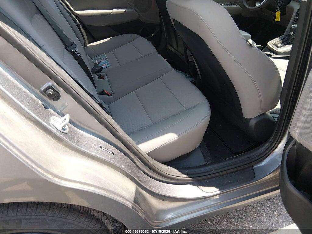 5NPD74LF5KH490610 2019 HYUNDAI ELANTRA photo no. 8